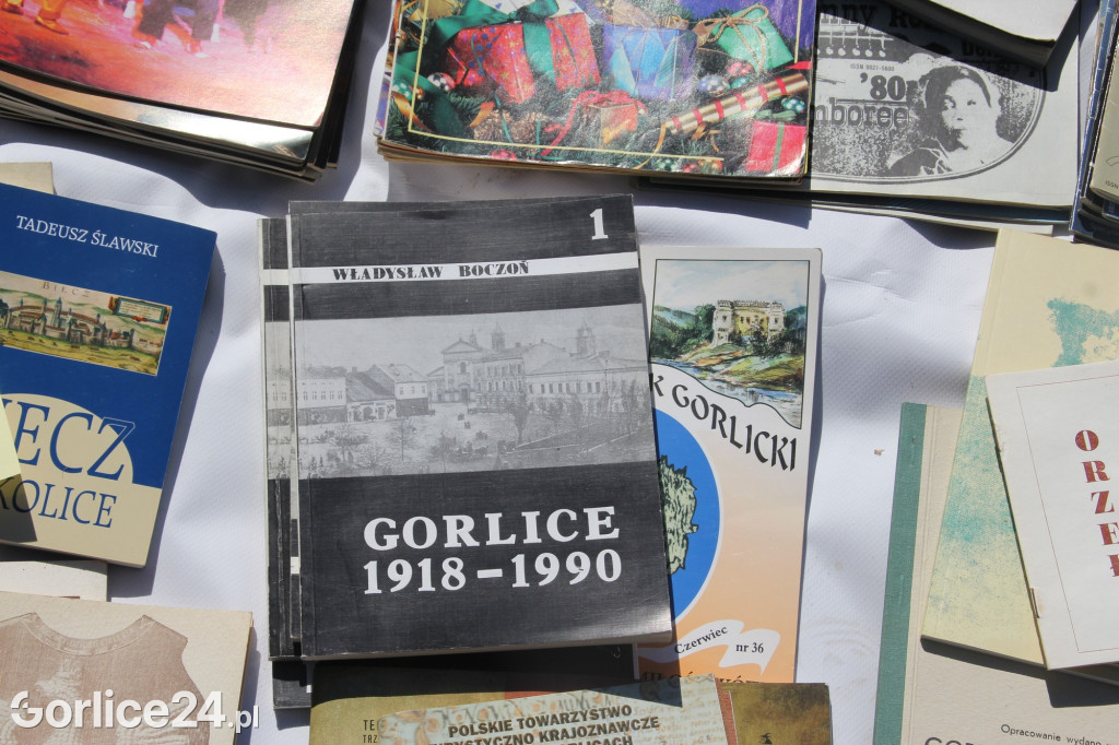 Pogórzańskie Targowisko Staroci w Szymbarku