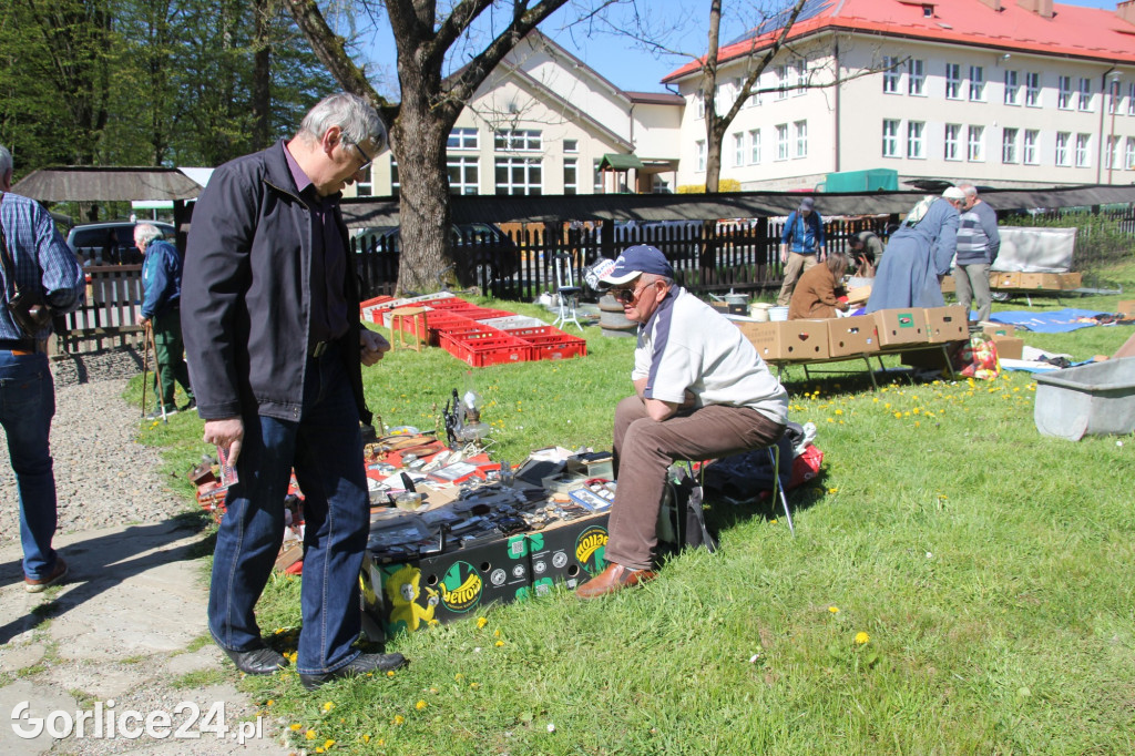 Pogórzańskie Targowisko Staroci w Szymbarku