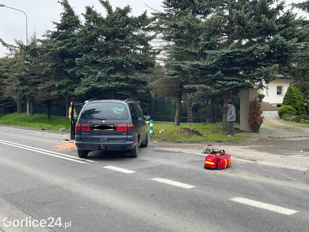 Szymbark. Zderzenie osobówek na DK28 (07.05.)
