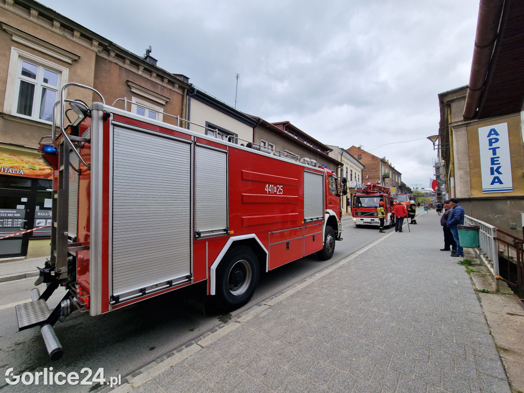 Pożar przy ul. Mickiewicza w Gorlicach [08.05.]