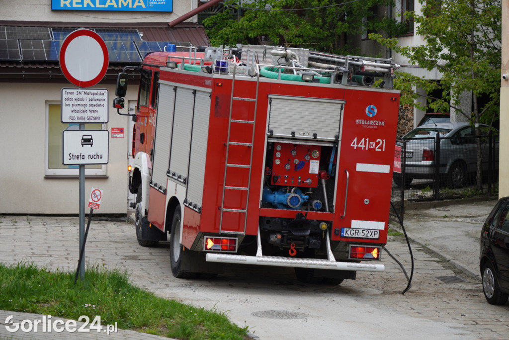 Pożar przy ul. Mickiewicza w Gorlicach [08.05.]