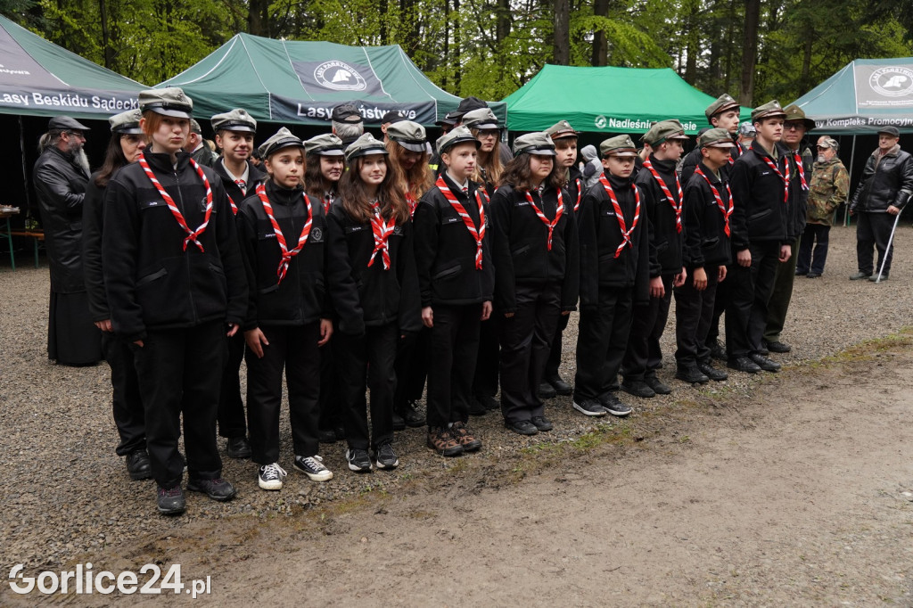 Magura Małastowska. Sadzenie lasu im. Jana Pawła II