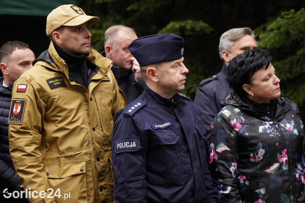 Magura Małastowska. Sadzenie lasu im. Jana Pawła II