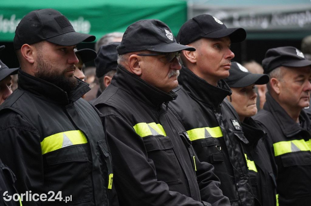 Magura Małastowska. Sadzenie lasu im. Jana Pawła II