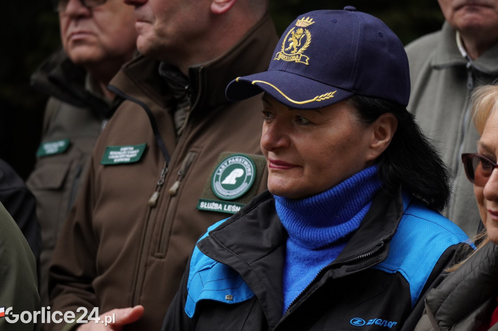 Magura Małastowska. Sadzenie lasu im. Jana Pawła II