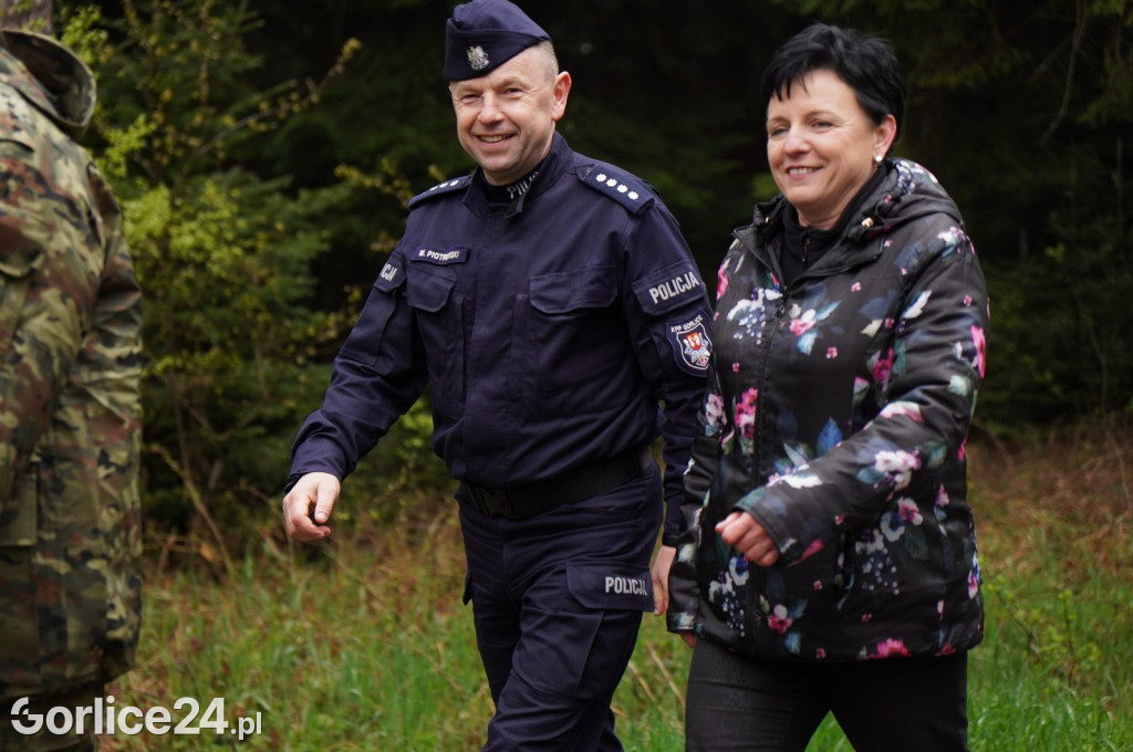 Magura Małastowska. Sadzenie lasu im. Jana Pawła II