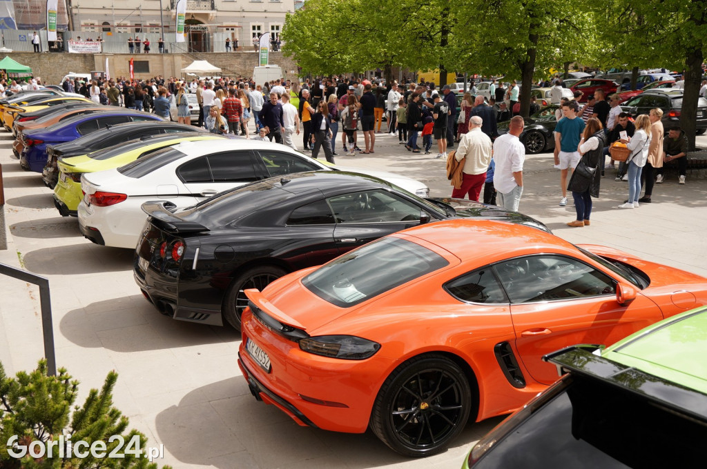 Spring Cars Vibe 2023