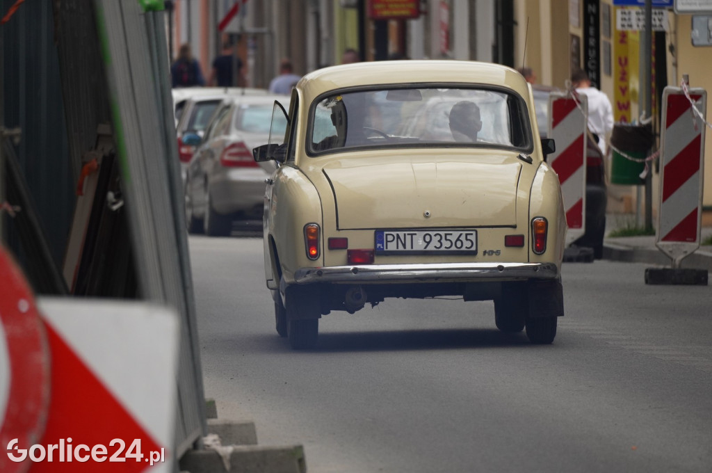 Spring Cars Vibe 2023