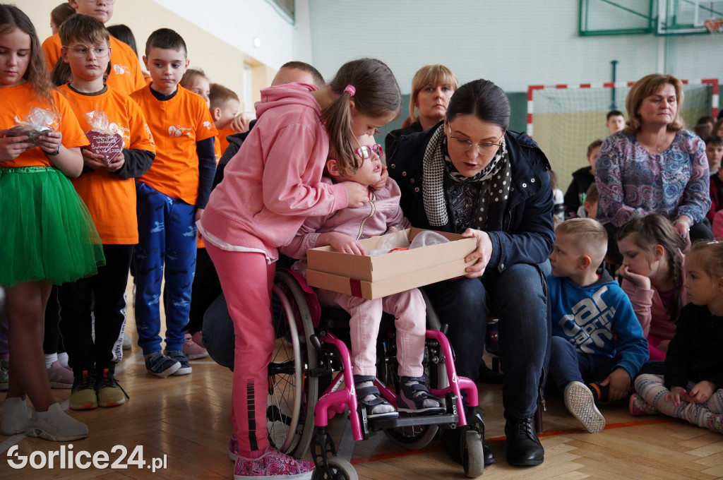 Policjanci kręcą dla Zosi (19.05.)