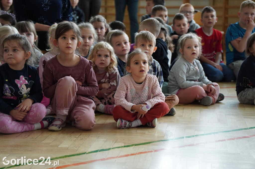 Policjanci kręcą dla Zosi (19.05.)