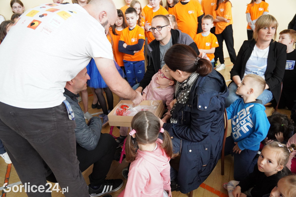 Policjanci kręcą dla Zosi (19.05.)