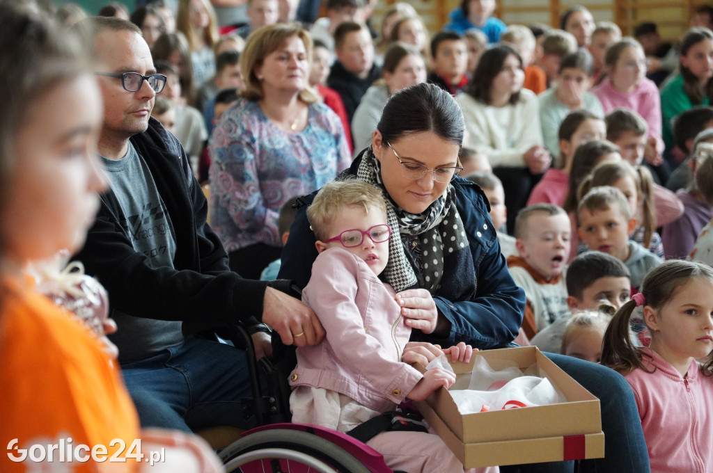 Policjanci kręcą dla Zosi (19.05.)