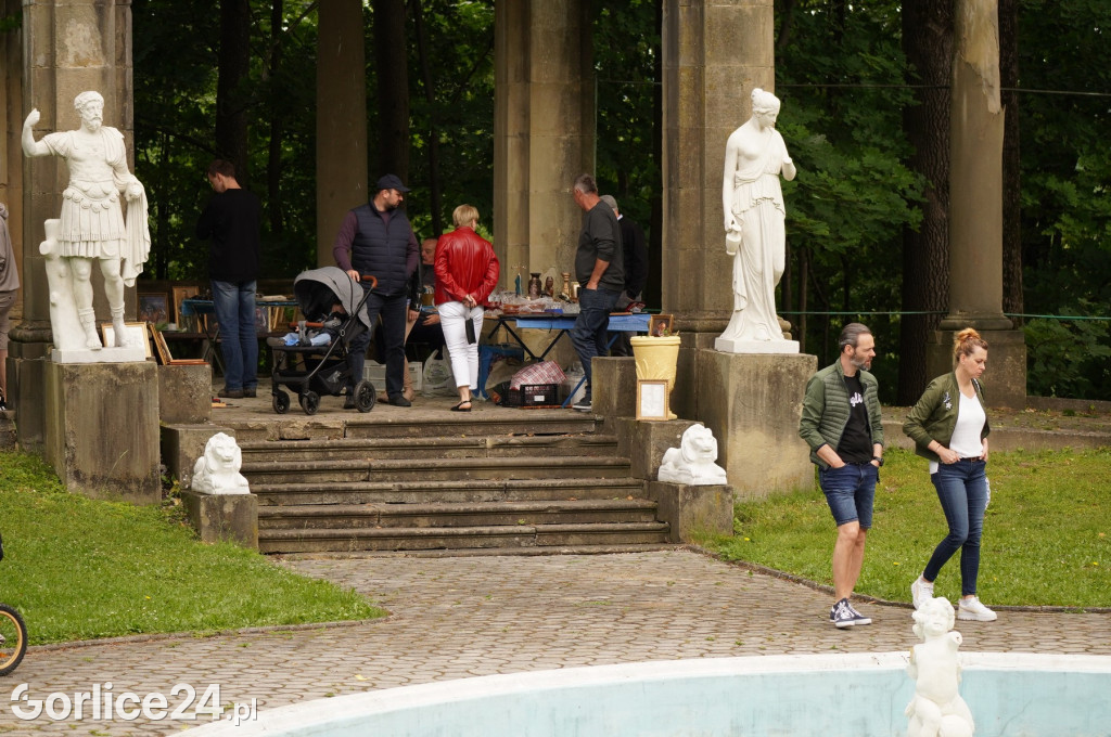 Pchli Targ w Pałacu Długoszów (11.06.)