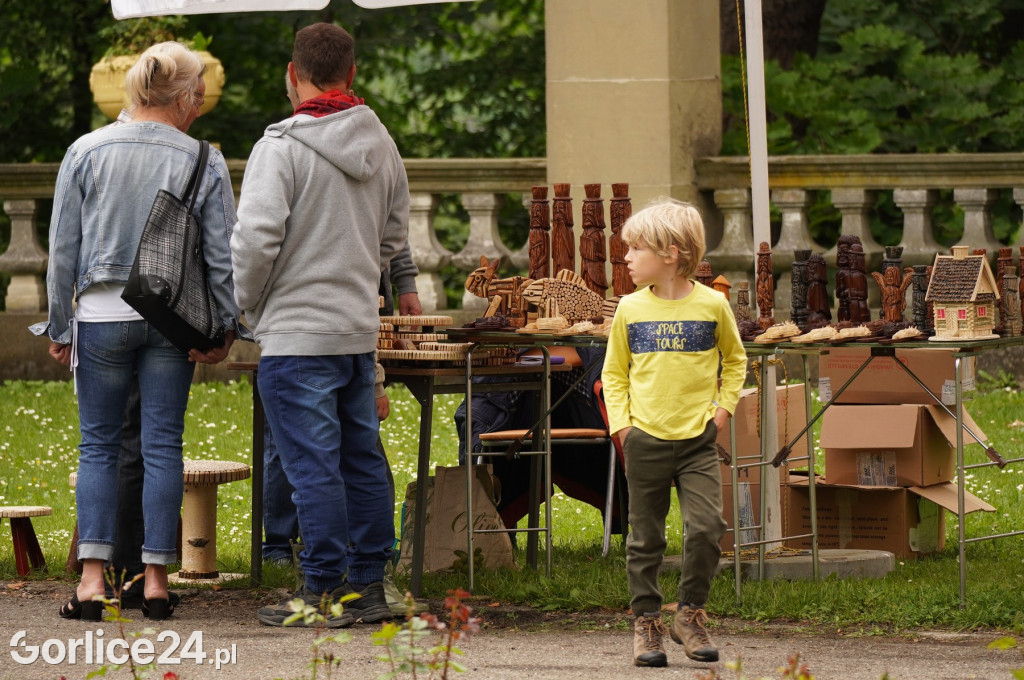 Pchli Targ w Pałacu Długoszów (11.06.)