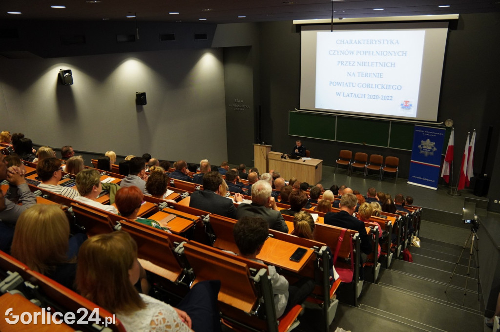 Przemoc i bezpieczeństwo - konferencja w CKPiU