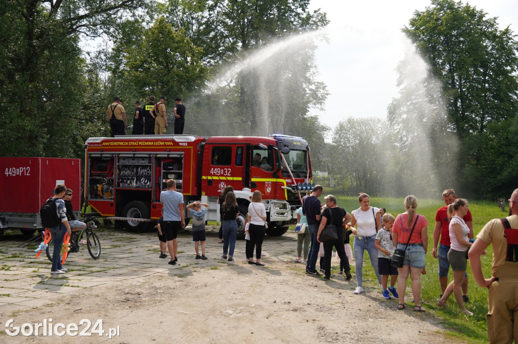 Dzień Rodziny i Piknik Służb w Łużnej (17.06.)