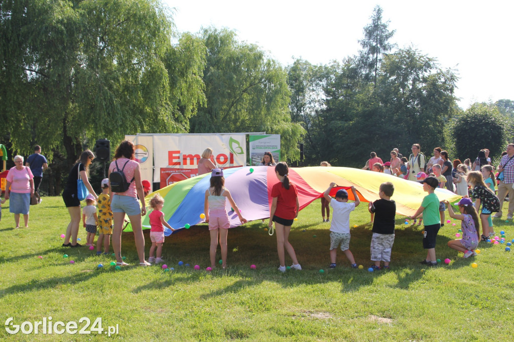 Piknik na powitanie wakacji na osiedlu Magdalena