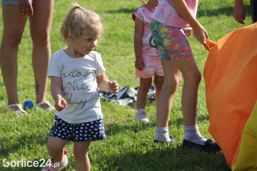 Piknik na powitanie wakacji na osiedlu Magdalena