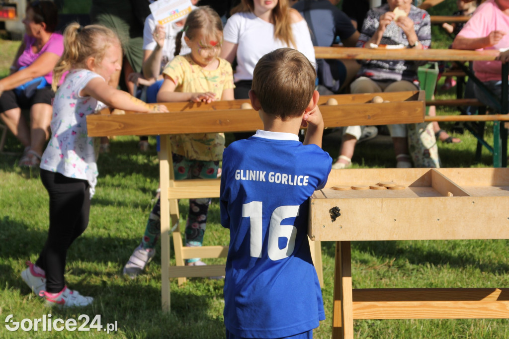 Piknik na powitanie wakacji na osiedlu Magdalena