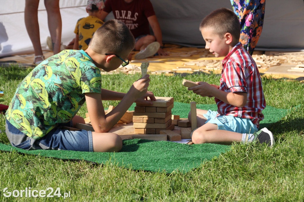 Piknik na powitanie wakacji na osiedlu Magdalena