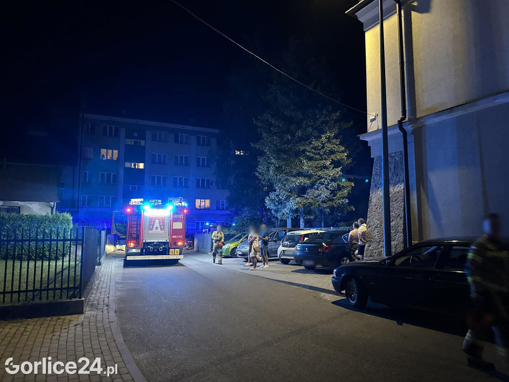 Gorlice. Pożar w mieszkaniu przy ul. 3 Maja (23.07.)