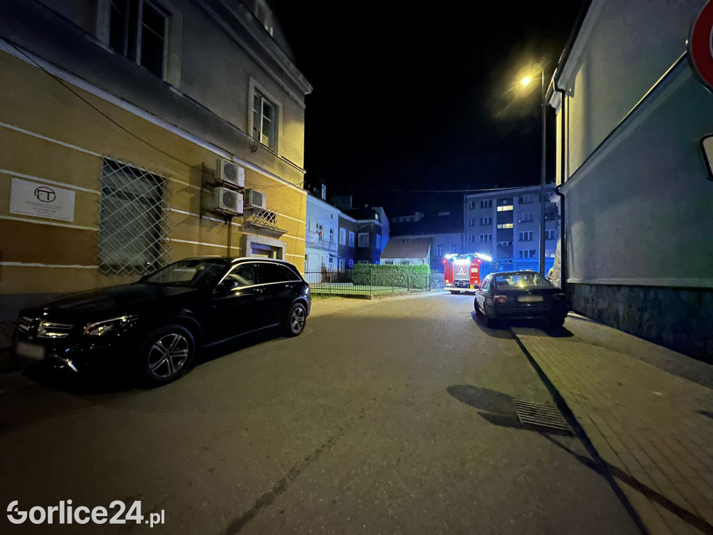 Gorlice. Pożar w mieszkaniu przy ul. 3 Maja (23.07.)