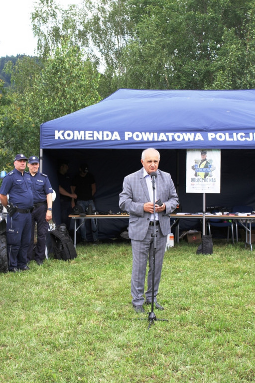 Klimkówka. Piknik służb mundurowych
