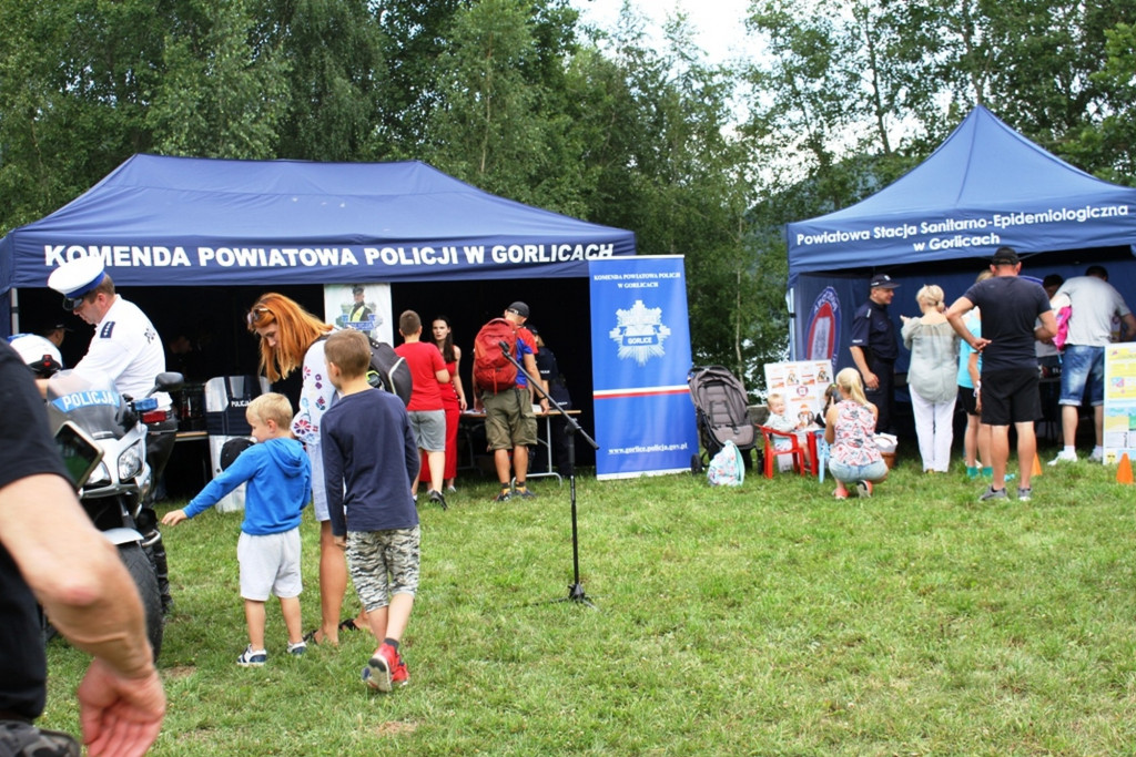 Klimkówka. Piknik służb mundurowych