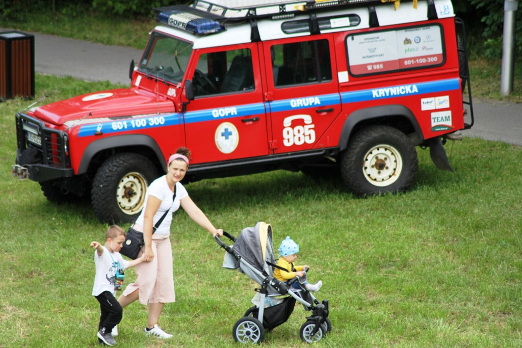 Klimkówka. Piknik służb mundurowych