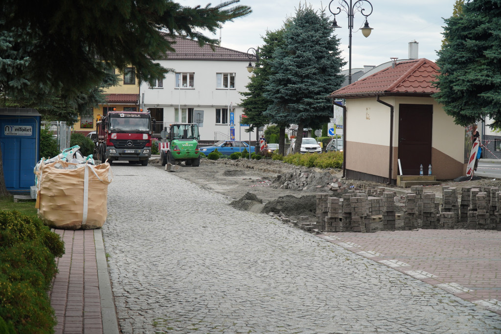 Bobowski Rynek przechodzi rewitalizację
