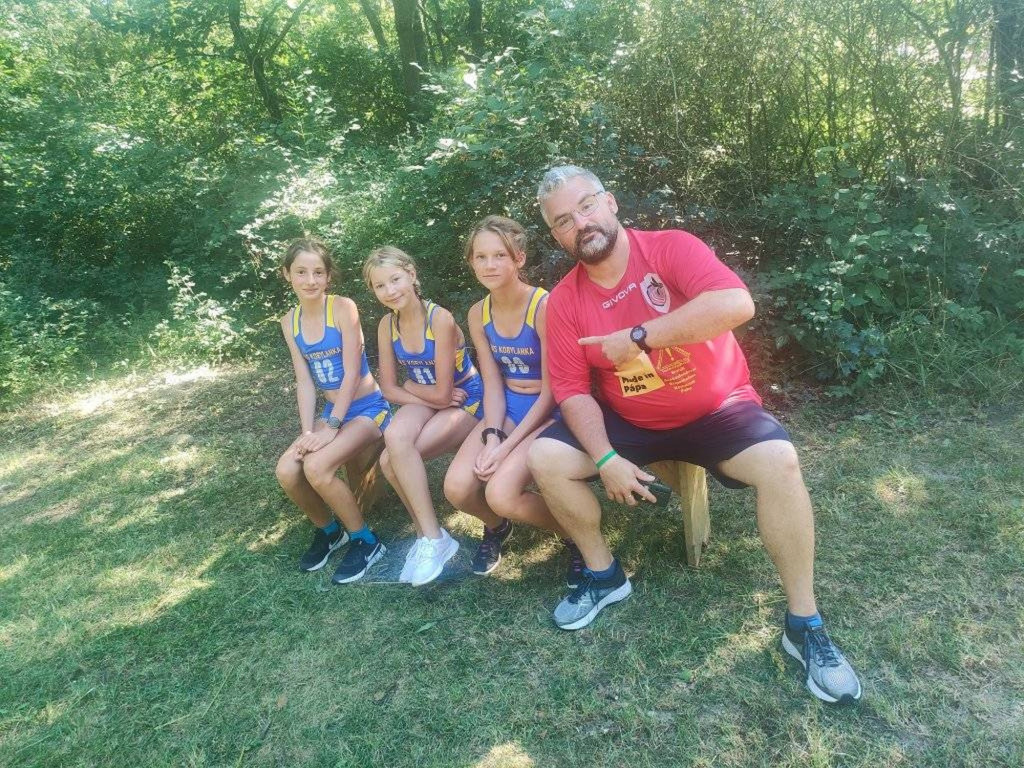 Biegacze Miasta Światła w Papie