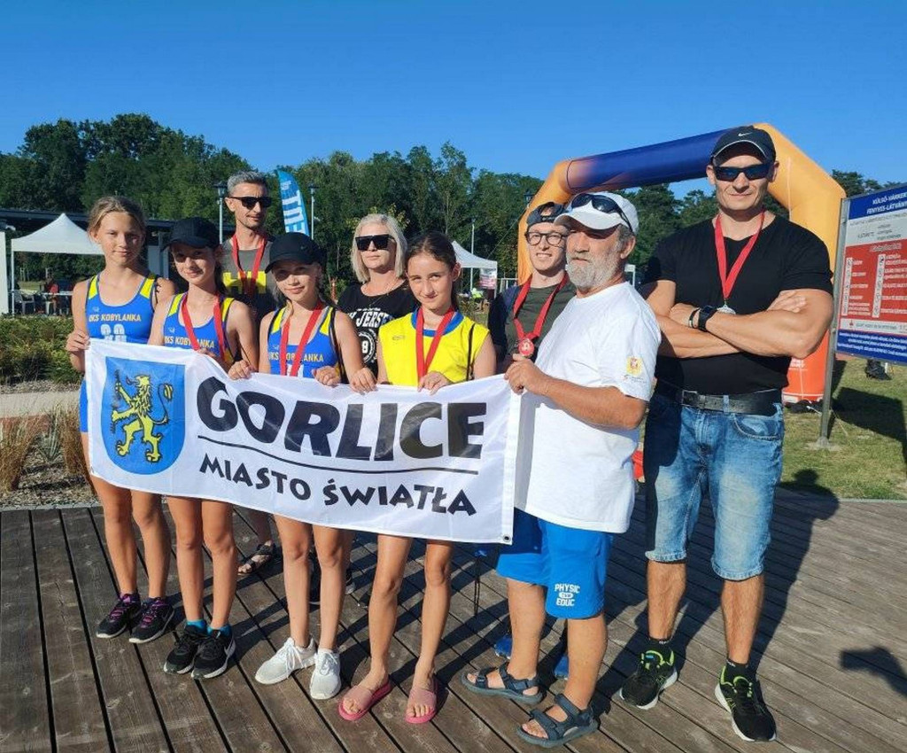 Biegacze Miasta Światła w Papie
