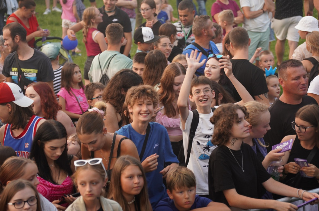 Sękowa. Artyści Życia II. Weekend i piana party (18.08.)