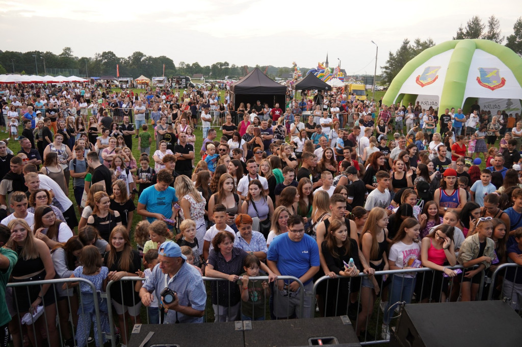 Sękowa. Artyści Życia II. Weekend i piana party (18.08.)