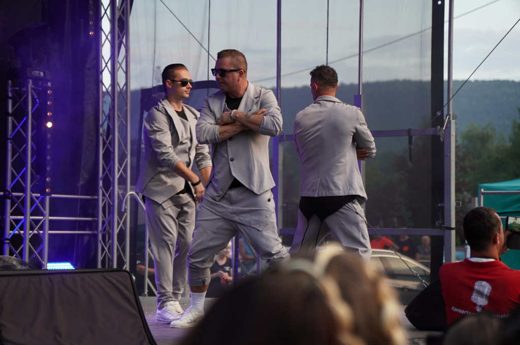 Sękowa. Artyści Życia II. Weekend i piana party (18.08.)