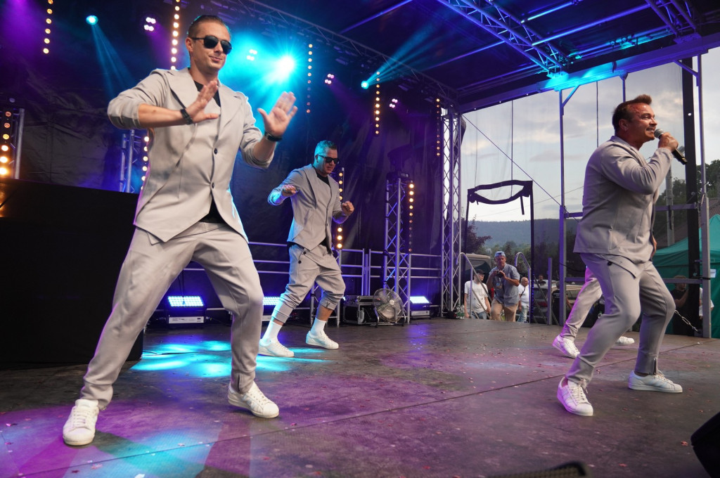 Sękowa. Artyści Życia II. Weekend i piana party (18.08.)