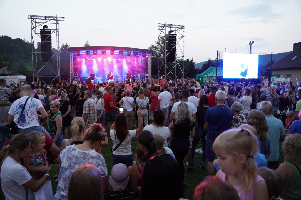 Sękowa. Artyści Życia II. Weekend i piana party (18.08.)