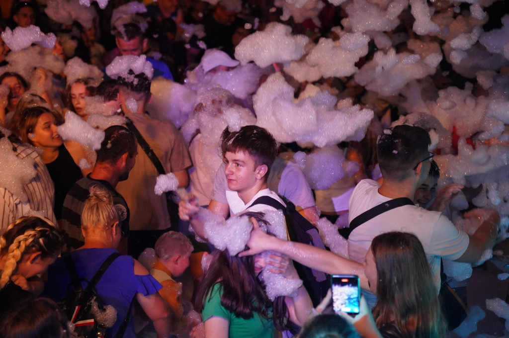Sękowa. Artyści Życia II. Weekend i piana party (18.08.)