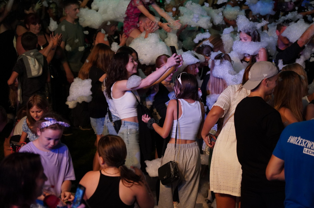 Sękowa. Artyści Życia II. Weekend i piana party (18.08.)