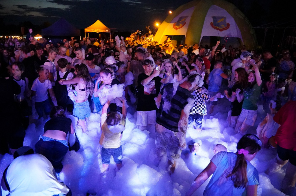 Sękowa. Artyści Życia II. Weekend i piana party (18.08.)