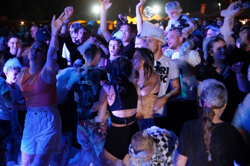 Sękowa. Artyści Życia II. Weekend i piana party (18.08.)