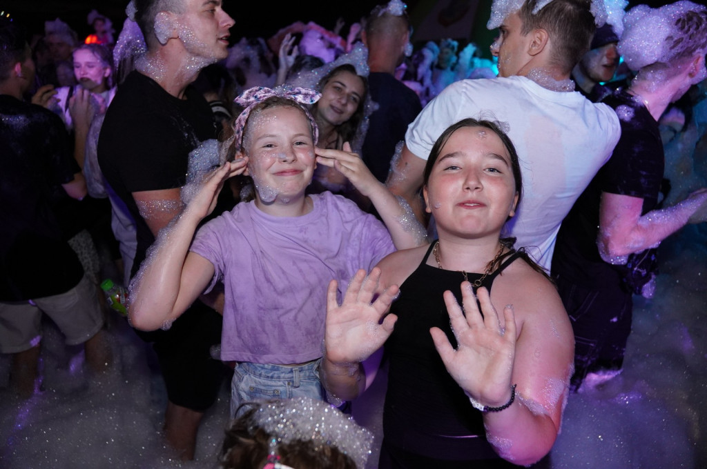 Sękowa. Artyści Życia II. Weekend i piana party (18.08.)
