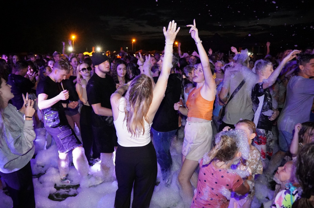 Sękowa. Artyści Życia II. Weekend i piana party (18.08.)