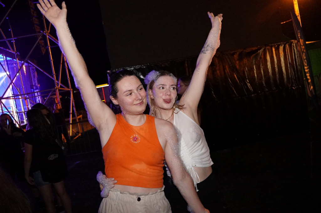 Sękowa. Artyści Życia II. Weekend i piana party (18.08.)