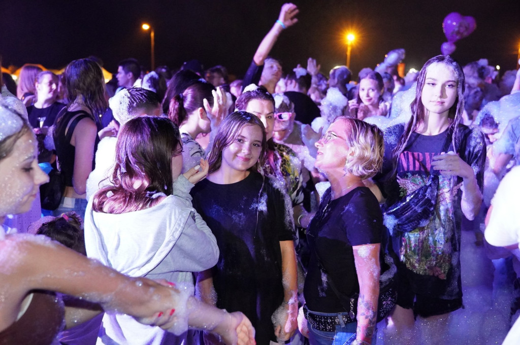 Sękowa. Artyści Życia II. Weekend i piana party (18.08.)