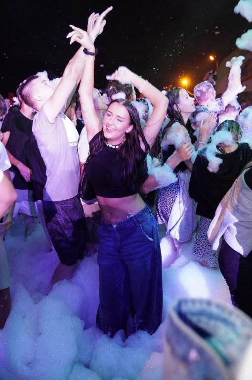 Sękowa. Artyści Życia II. Weekend i piana party (18.08.)