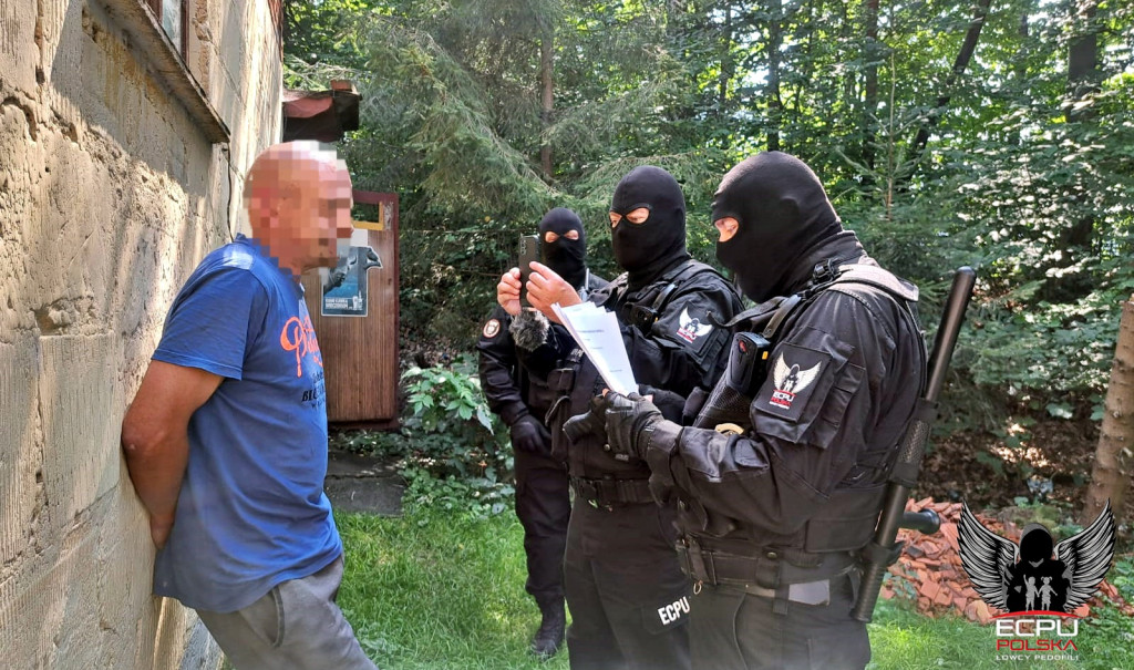 Zatrzymanie podejrzanych o pedofilię (20.08.)