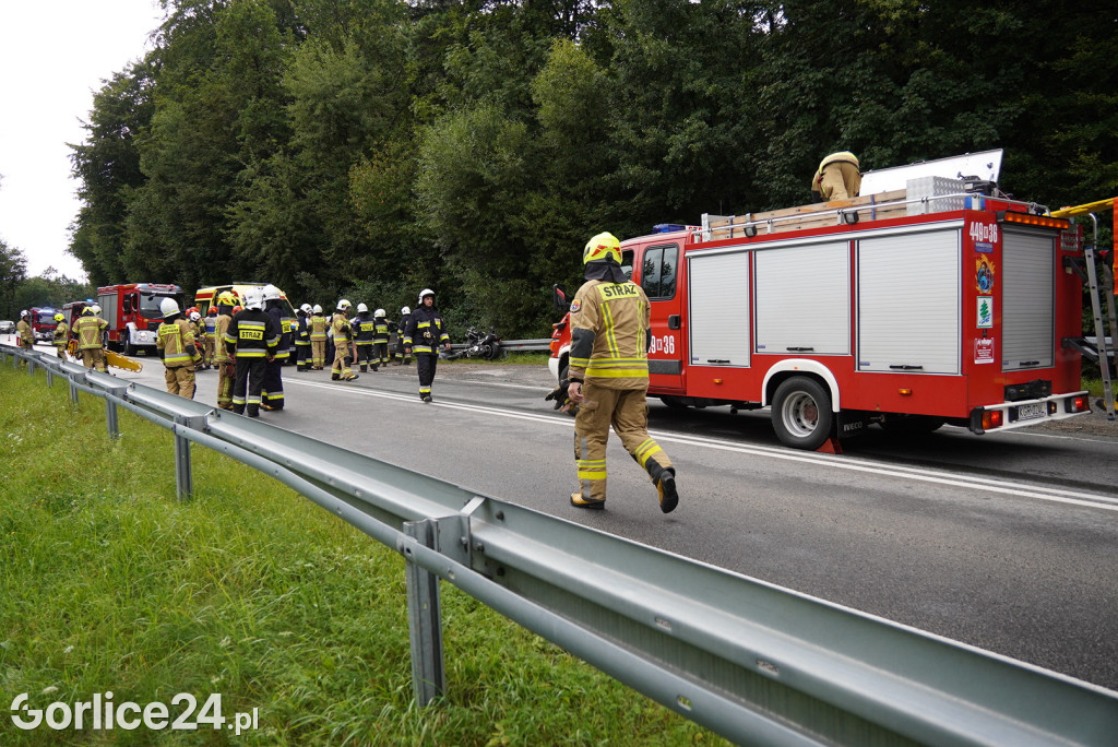 Ropa. Poważny wypadek na DK28 (26.08.)