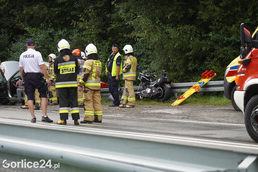 Ropa. Poważny wypadek na DK28 (26.08.)
