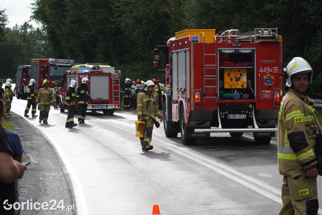 Ropa. Poważny wypadek na DK28 (26.08.)